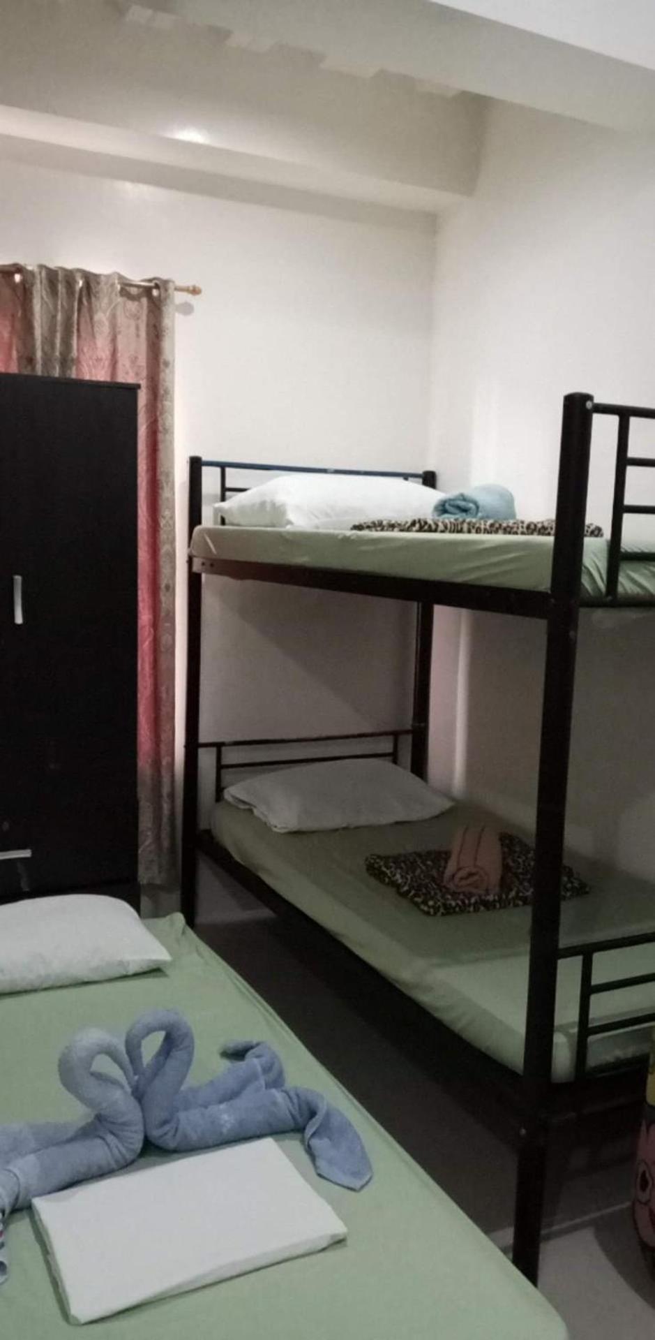 Your City•Home Apartment Paranaque City Екстериор снимка