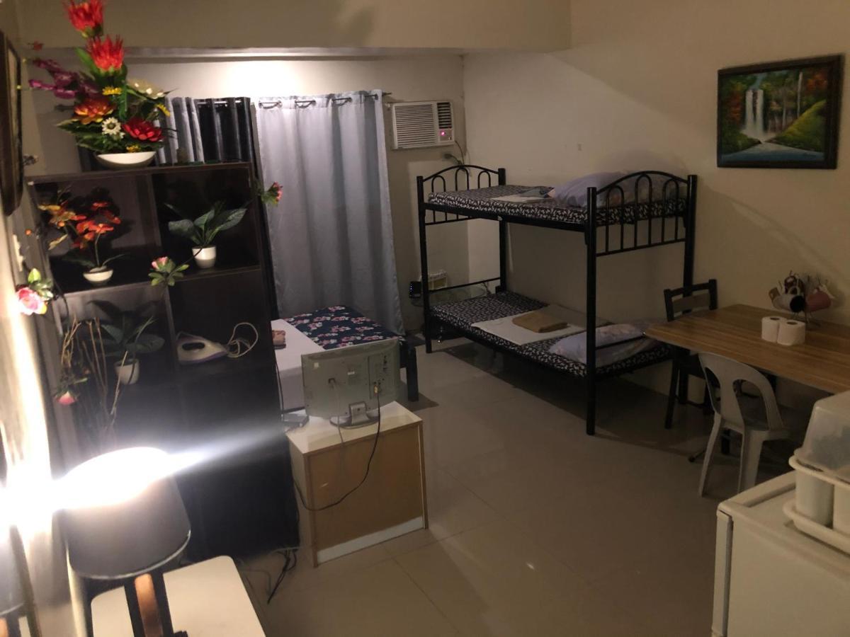 Your City•Home Apartment Paranaque City Екстериор снимка