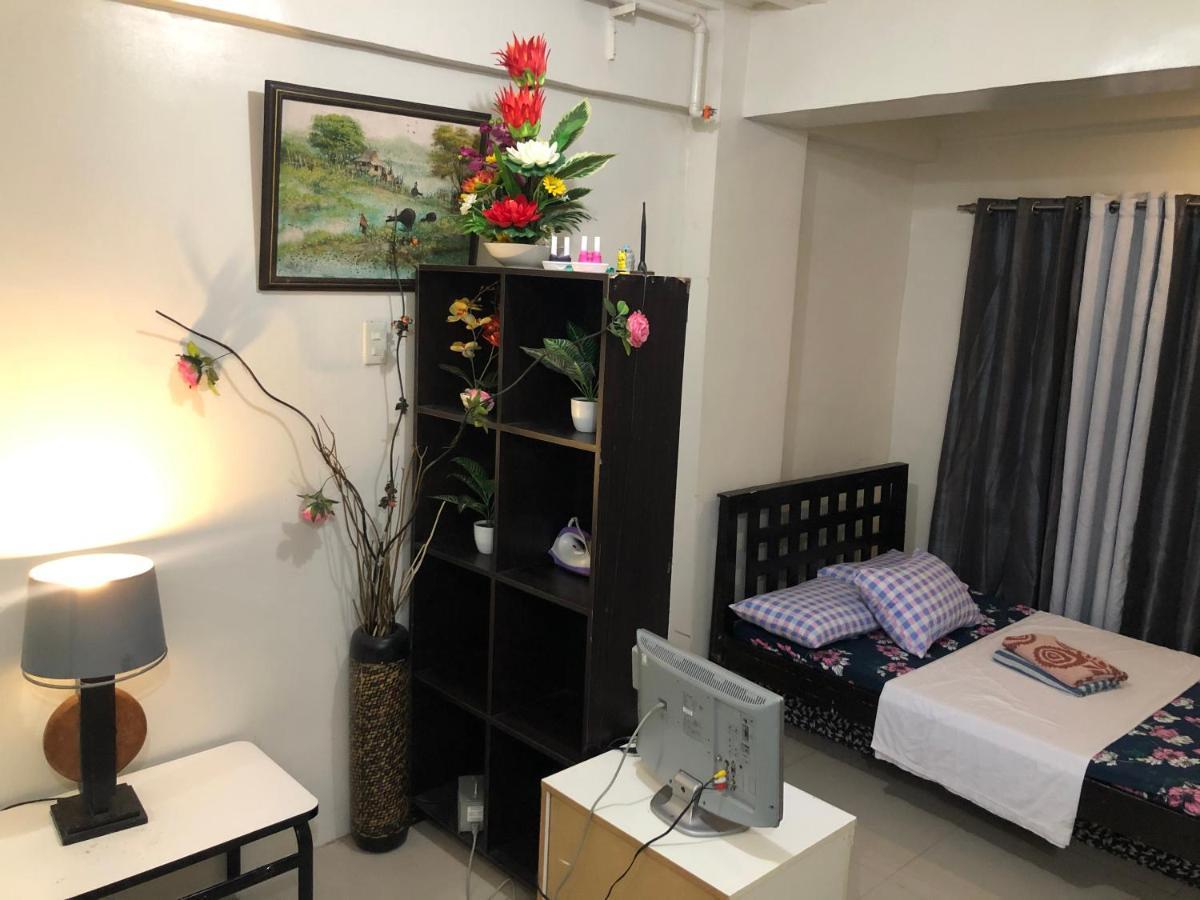 Your City•Home Apartment Paranaque City Екстериор снимка