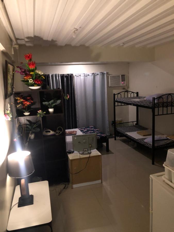 Your City•Home Apartment Paranaque City Екстериор снимка