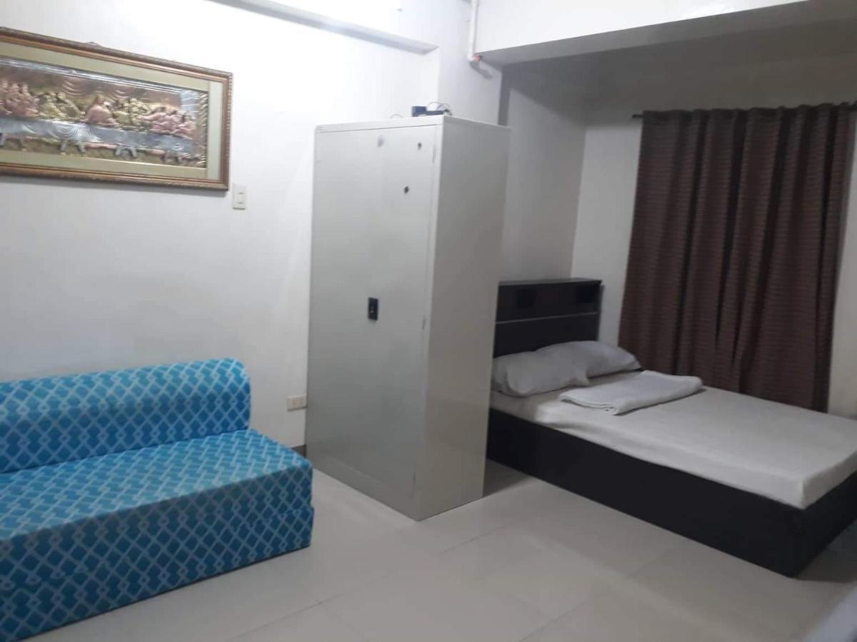 Your City•Home Apartment Paranaque City Екстериор снимка