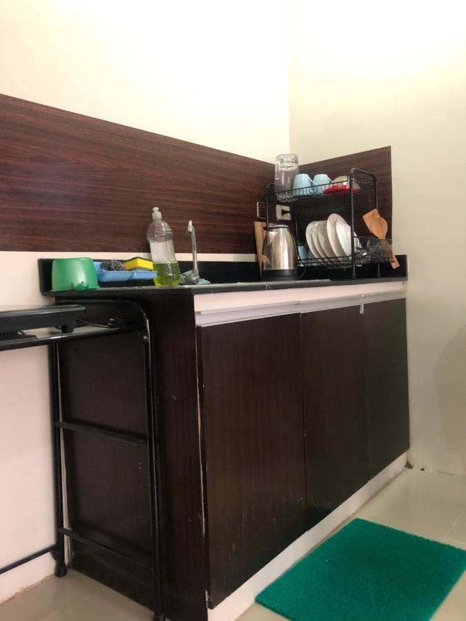 Your City•Home Apartment Paranaque City Екстериор снимка