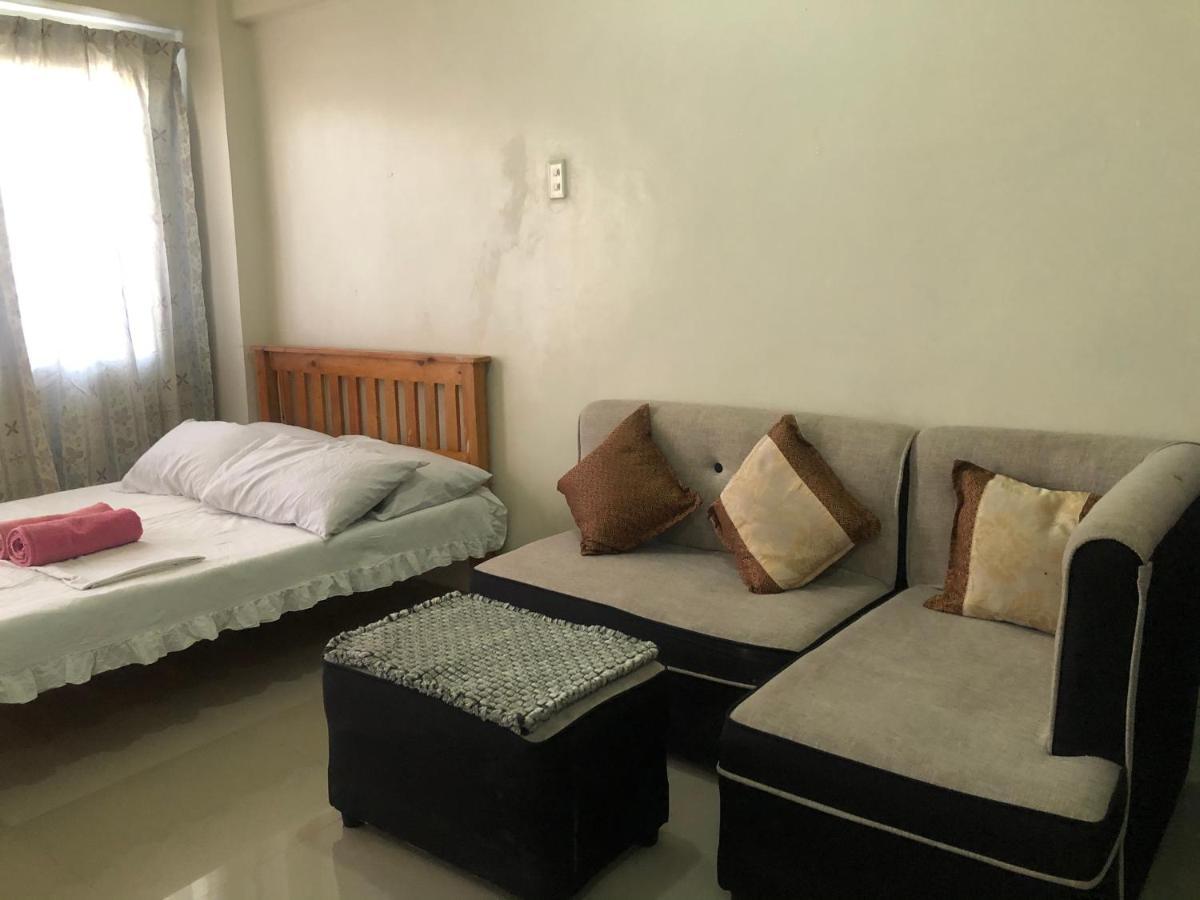 Your City•Home Apartment Paranaque City Екстериор снимка